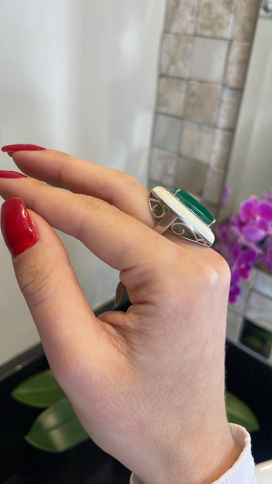 Anel Esmaltado Esmeralda - Aro 15