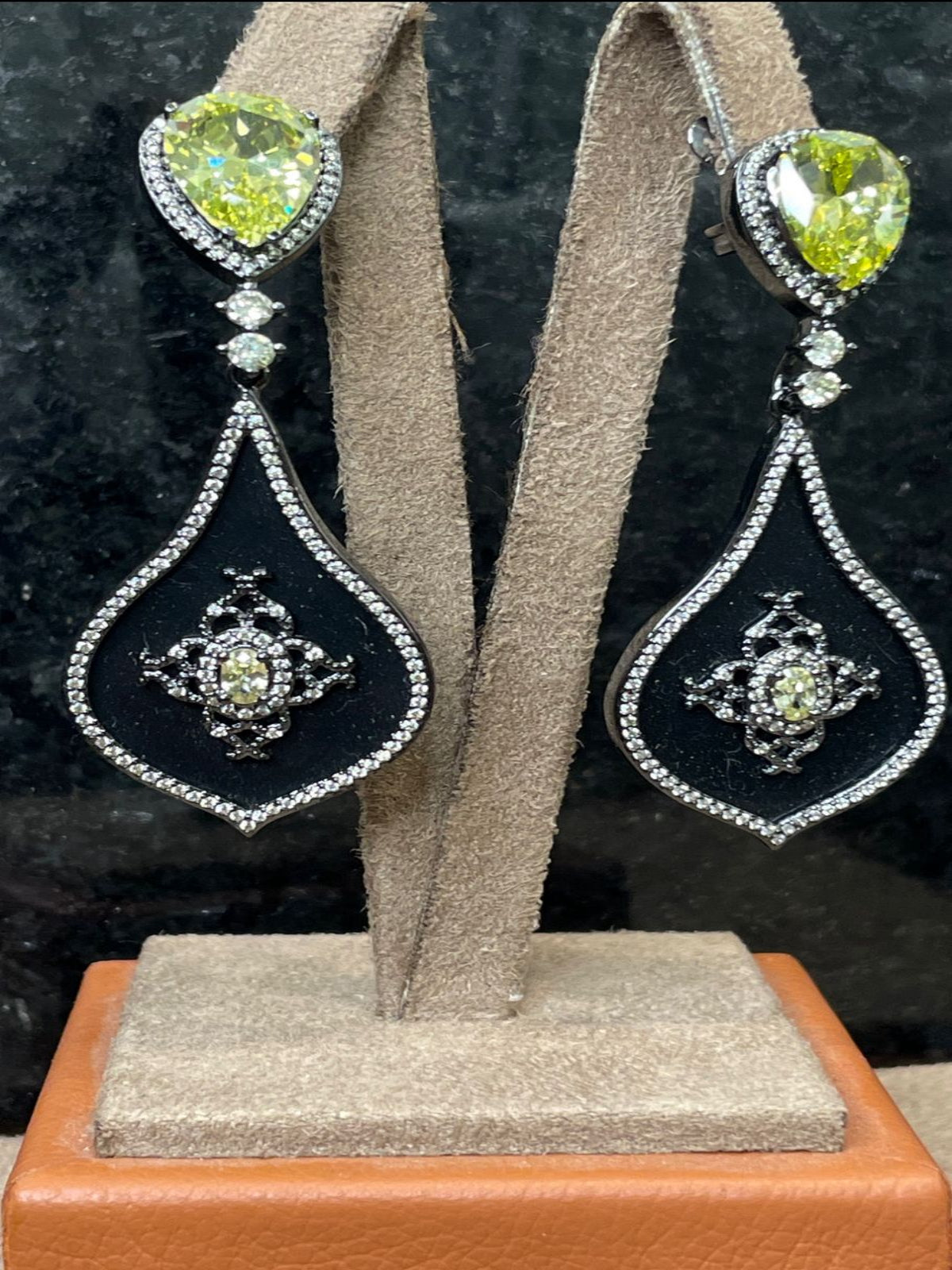 Brinco Morgana Medieval