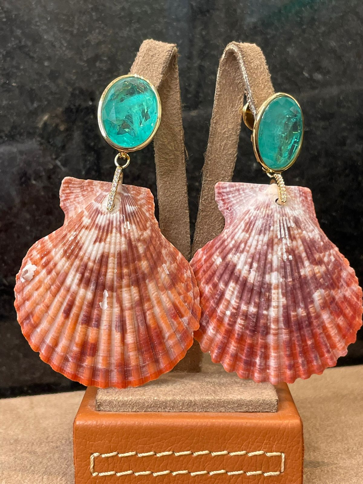 Brinco Concha Natural