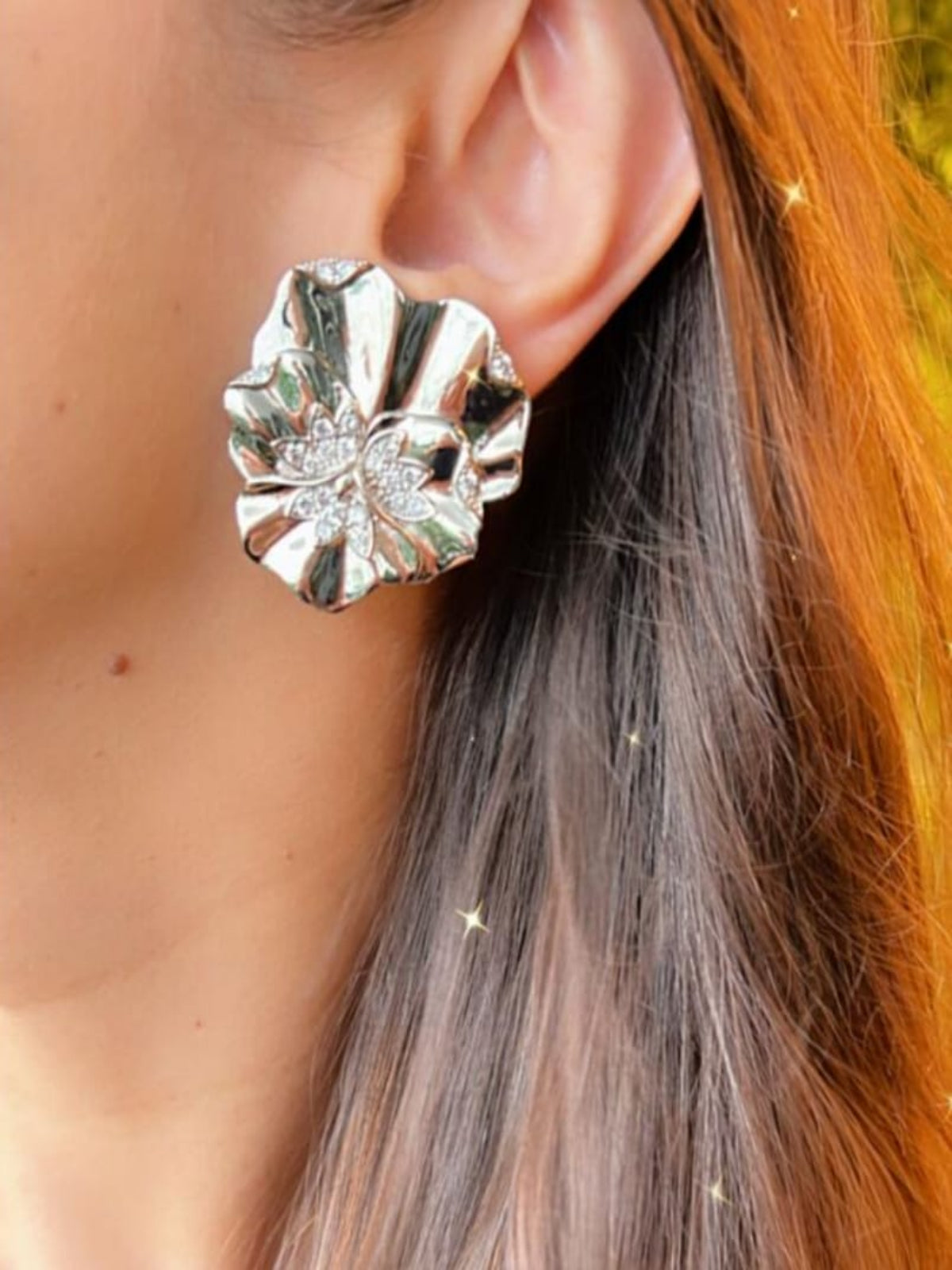 Brinco Flor ZircÔnias