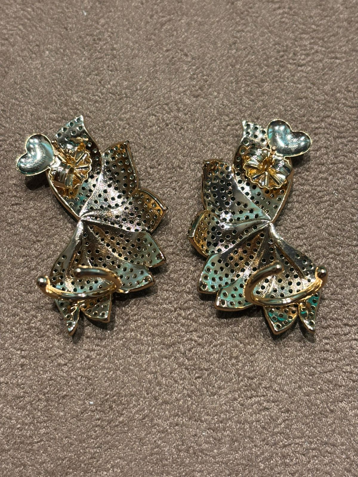 Brinco Ear Cuff Esmeralda