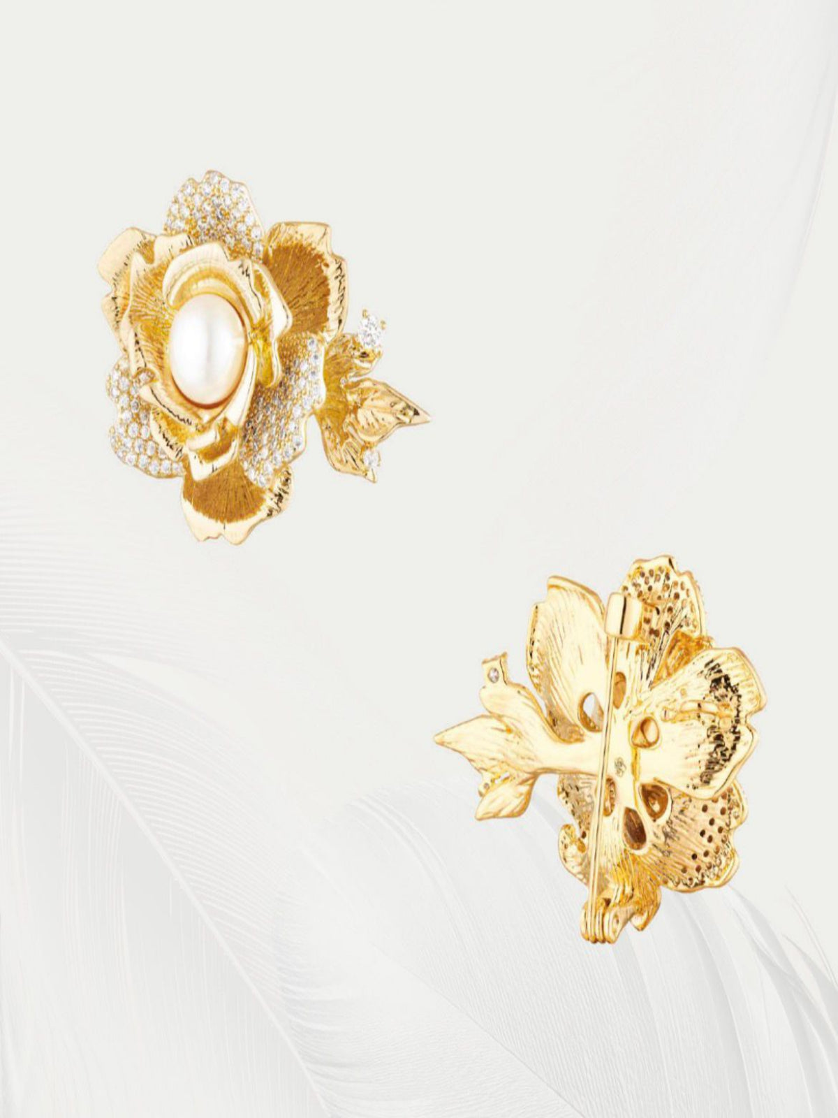 Broche Flora Dourada