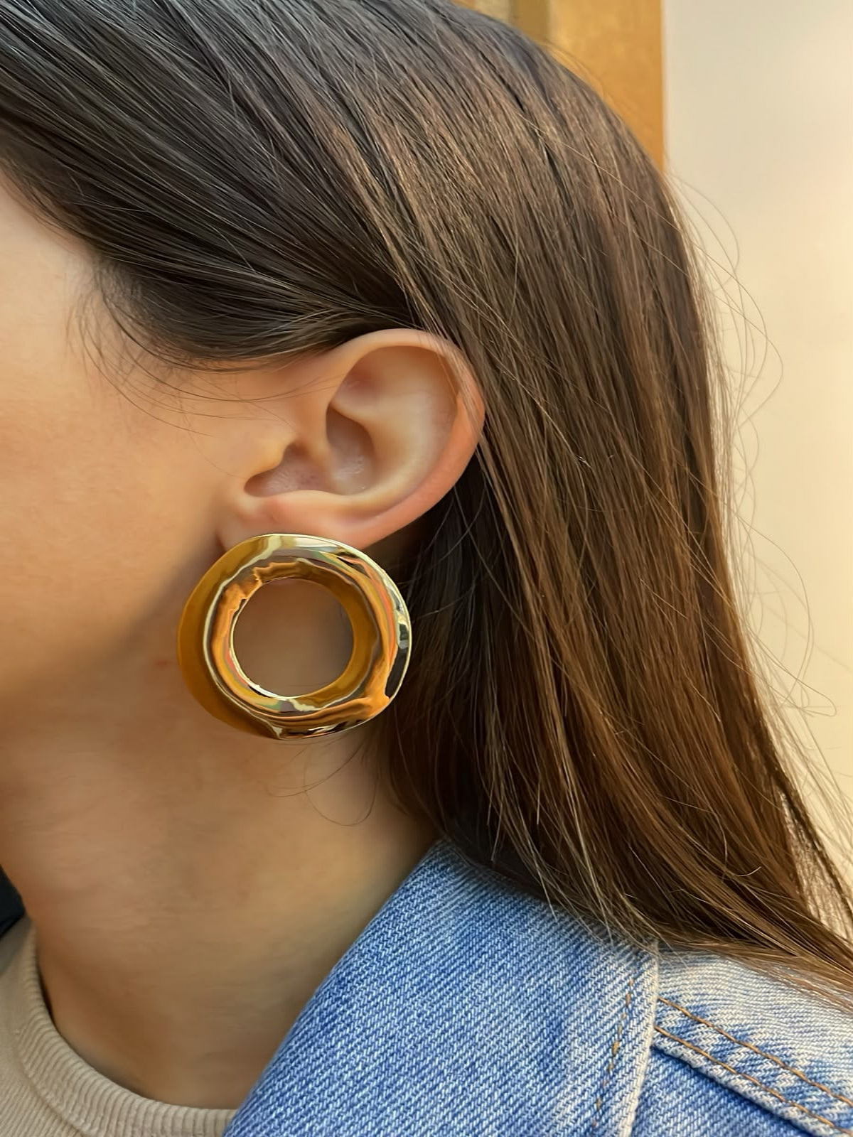 Brinco Oval Dourado