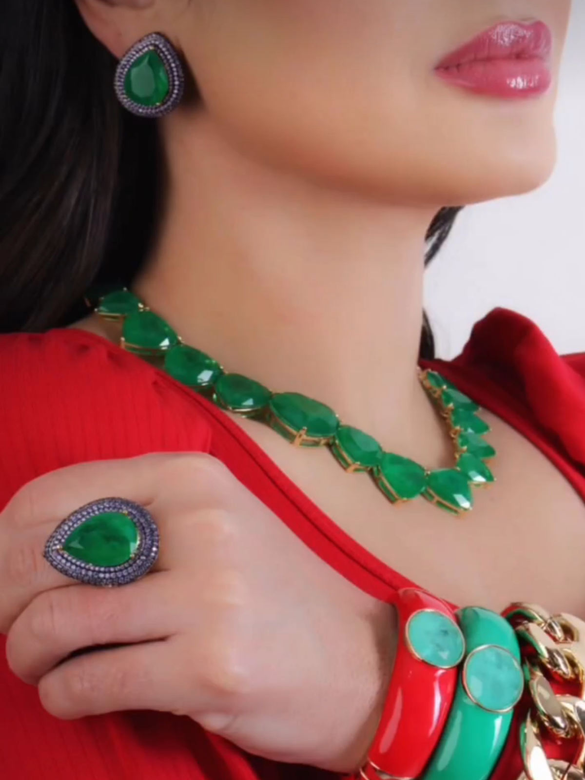 Emerald Drop Earring