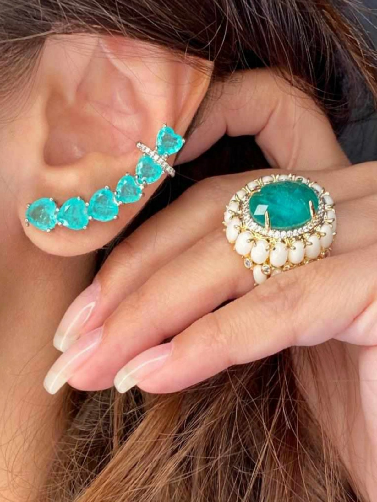 Brinco Ear-Cuff Corações