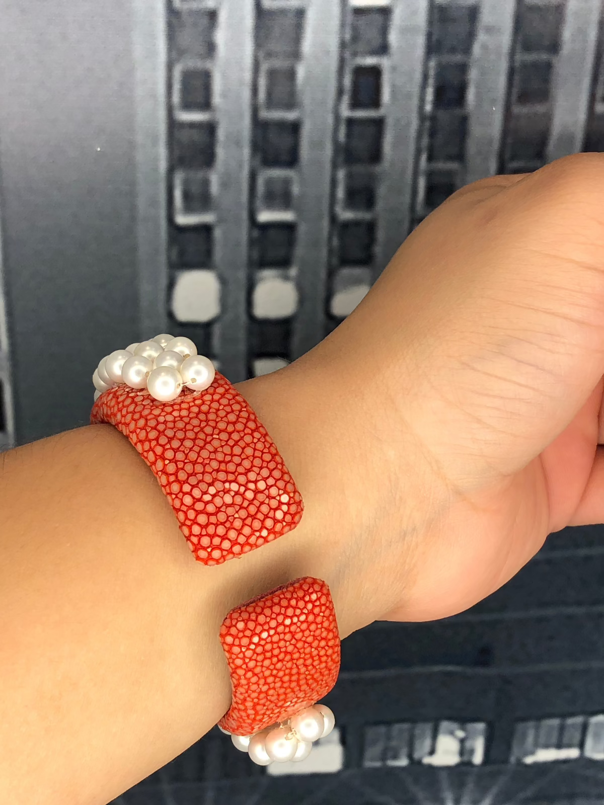 Bracelete Galuchat Pérola