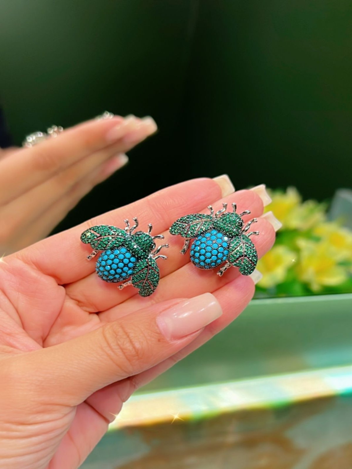Vespa Earring