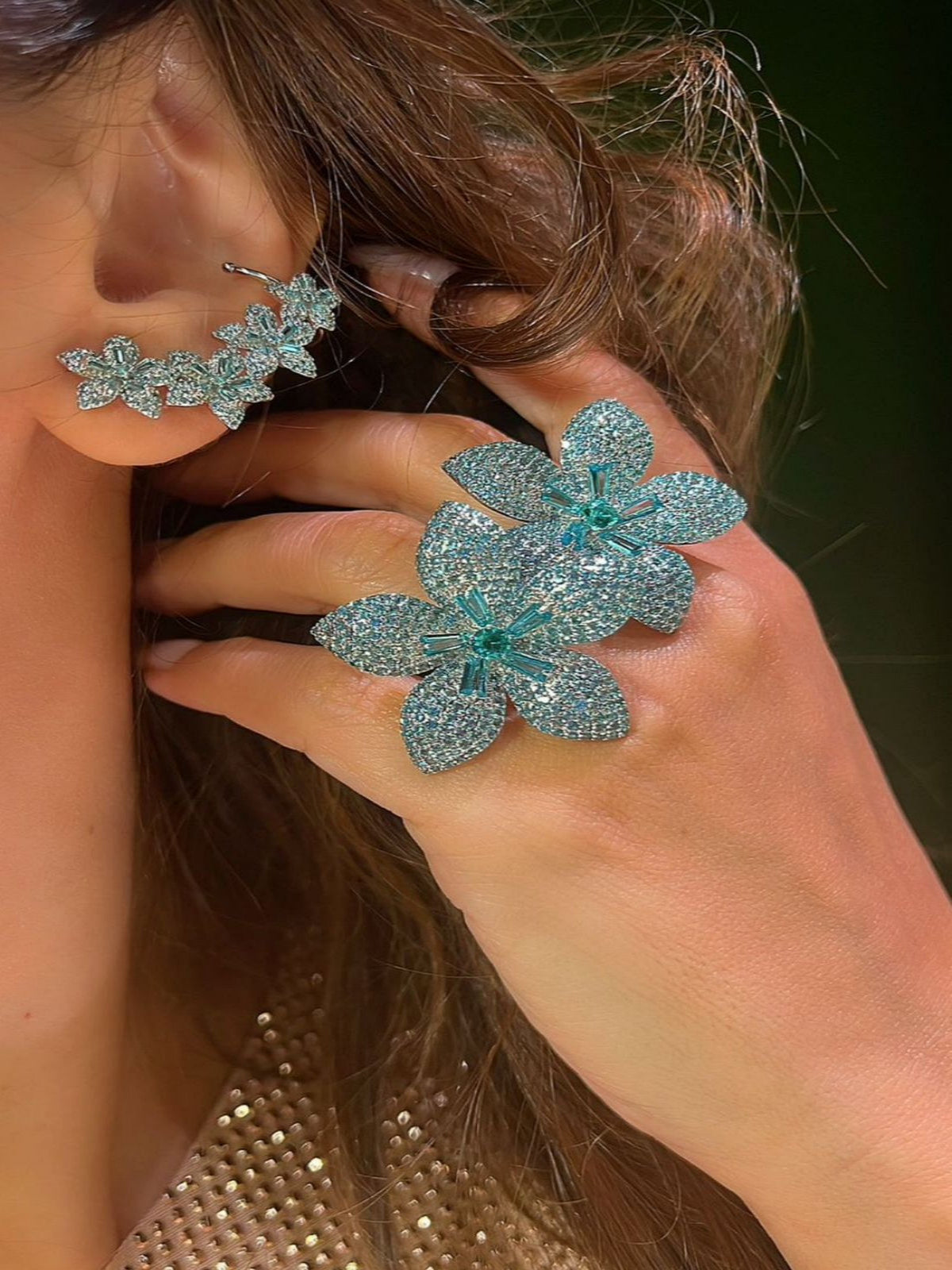 Anel Jardim Esmeralda