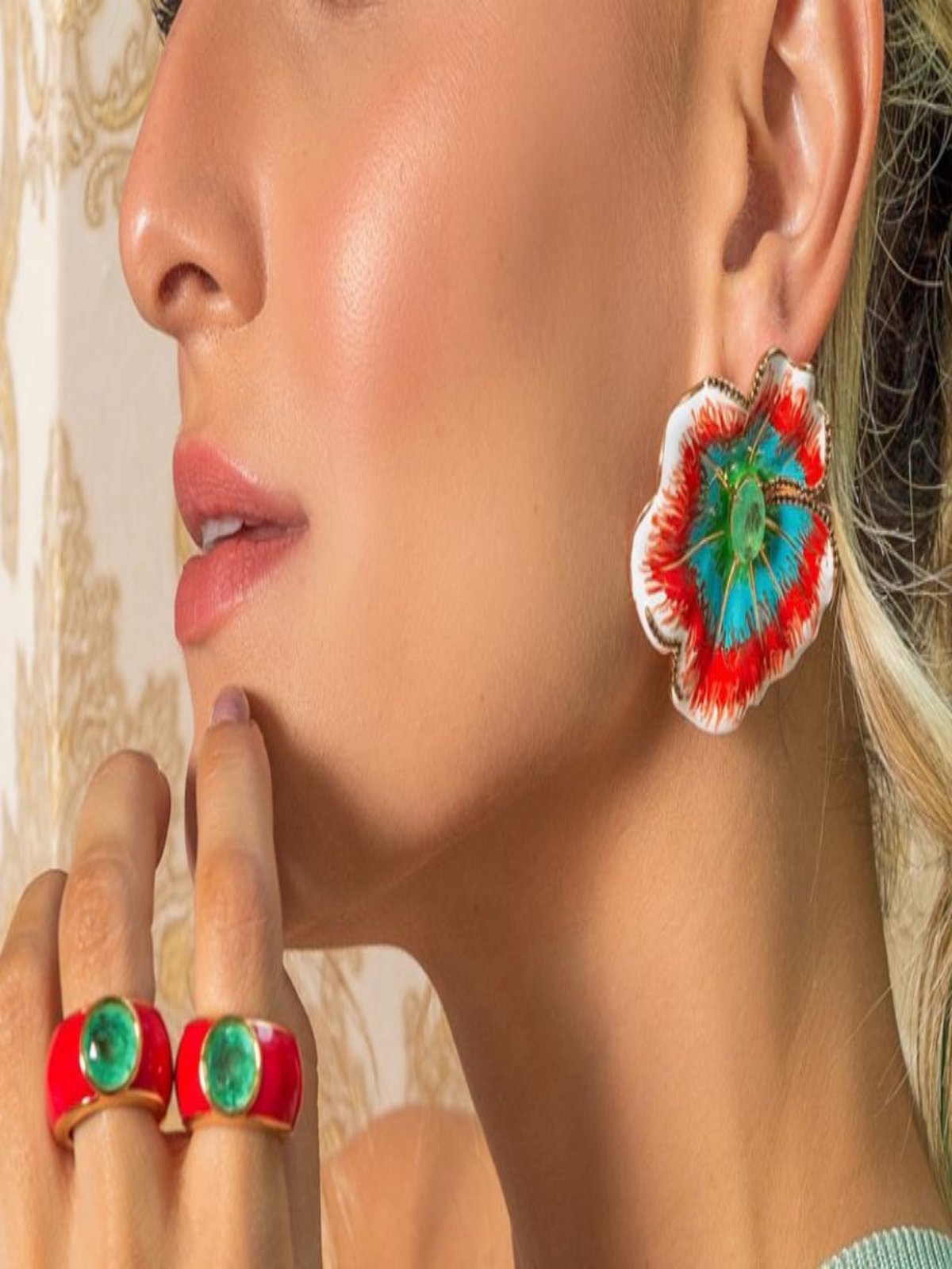 Brinco Camélia Esmaltado