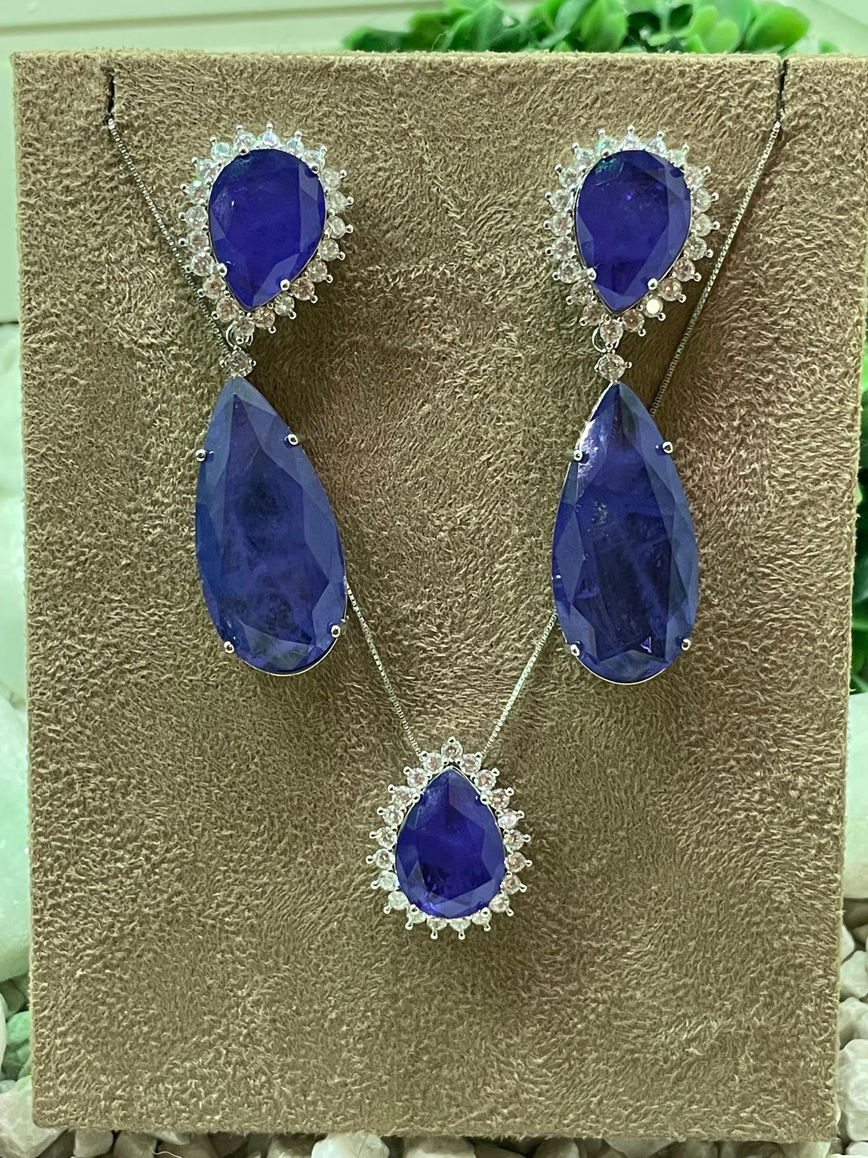 Conjunto Gota Roxo